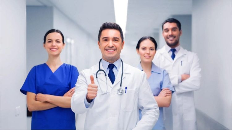 Oferta de empleo en el Servicio Médico de Florida