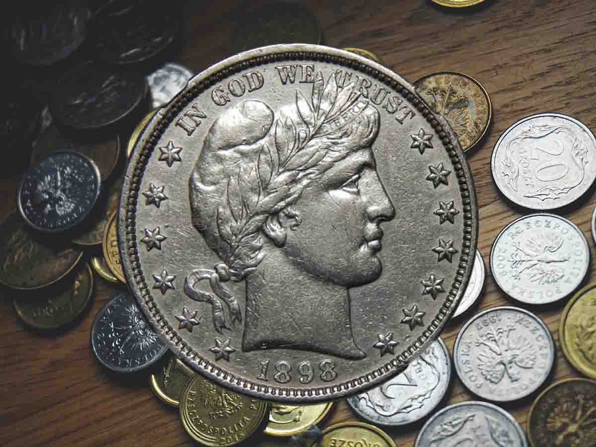 Monedas de medio dólar Barber o Liberty Head