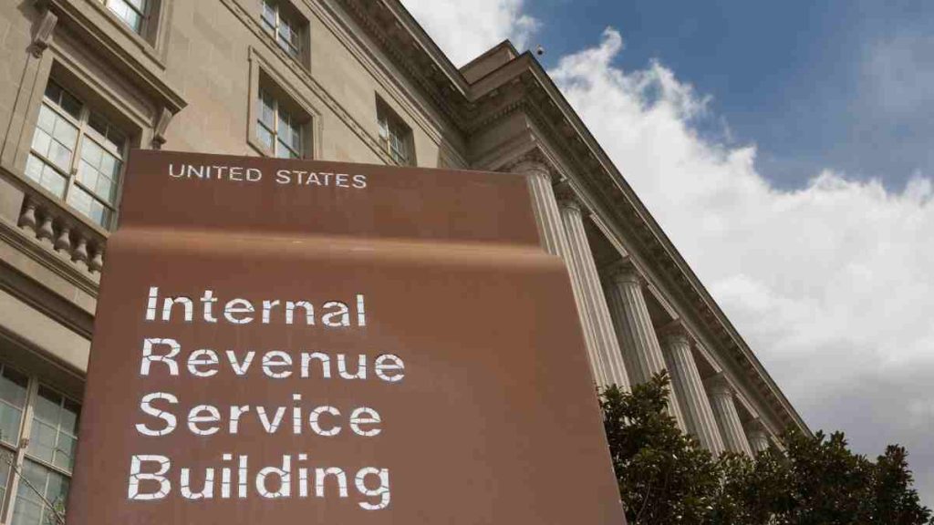 IRS recommends preparing for the 2025 tax season now