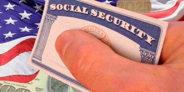 $1,622 Social Security payment for eligible 65-year-olds in the U.S. in hours Next Social Security payment for eligible 65-year-olds in the USA
