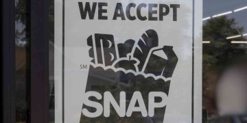 SNAP payments in Florida and Texas will go through Feb. 28