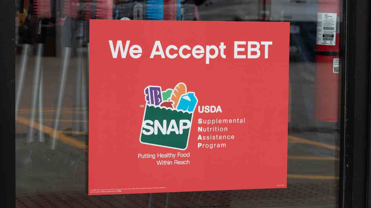 April SNAP payment for families of 5 in the U.S.