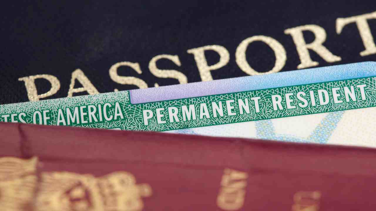 Check eligibility and find out how to apply for the Green Card Lottery in the U.S.
