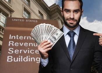 IRS Tax Refunds: $3,330 Direct Deposits Expected for Millions This Week