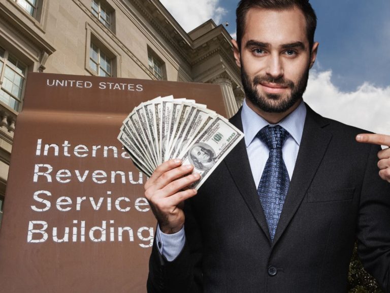 IRS Tax Refunds: $3,330 Direct Deposits Expected for Millions This Week