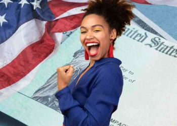 IRS average direct deposits worth more than $3,000