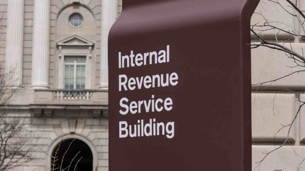 IRS gives taxpayers advice to avoid costly errors and delays in 2025
