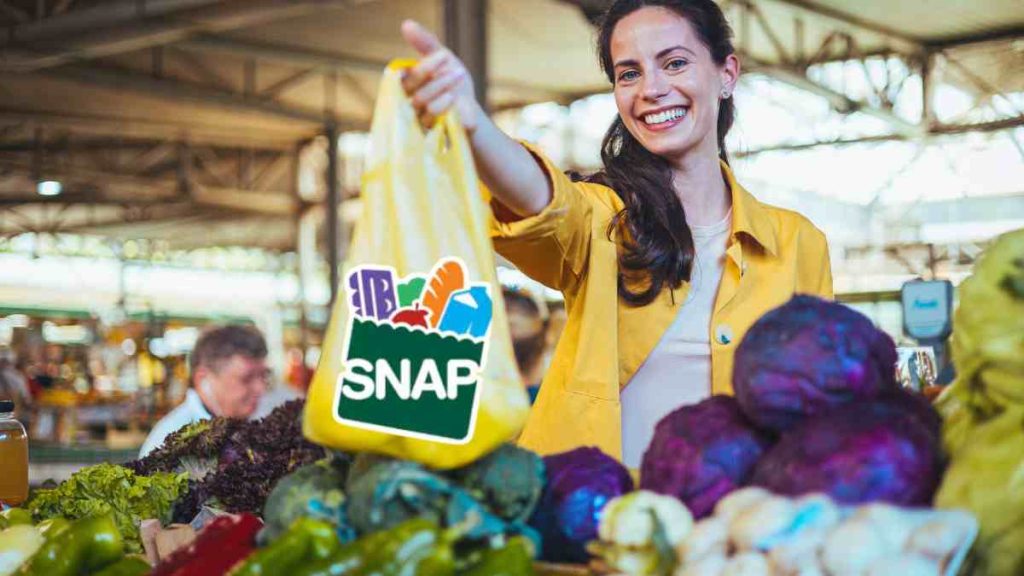 SNAP payments while on Social Security or umemployed