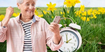 Social Security payments after Daylight Saving Time in 2025