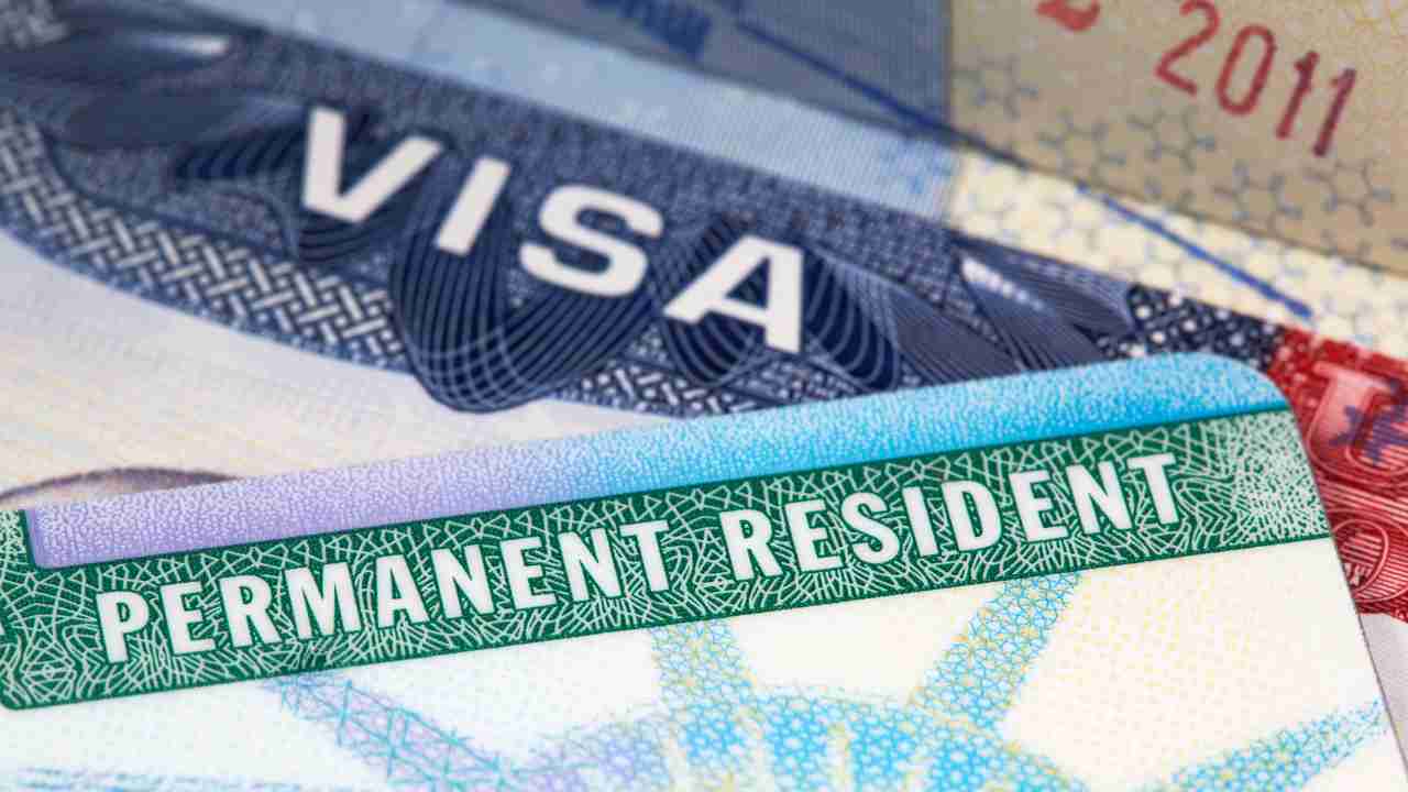 Tips for Green Card holders in the USA in 2025