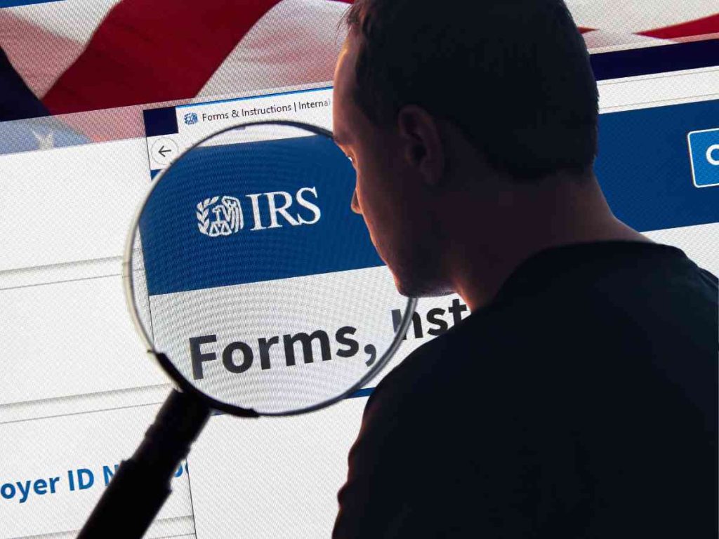 IRS information about deceased taxpayers' tax returns and refunds