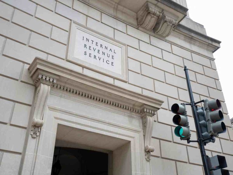 IRS tips for taxpayers with the May 1 deadline to pay and file