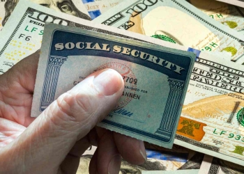 Social Security payment for 62-year-olds in May