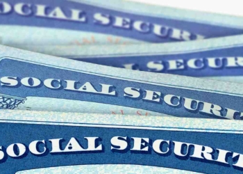 Best age to file for Social Security retirement benefit payments