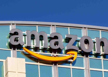 Get a new fan to beat the heat with this great choice on Amazon