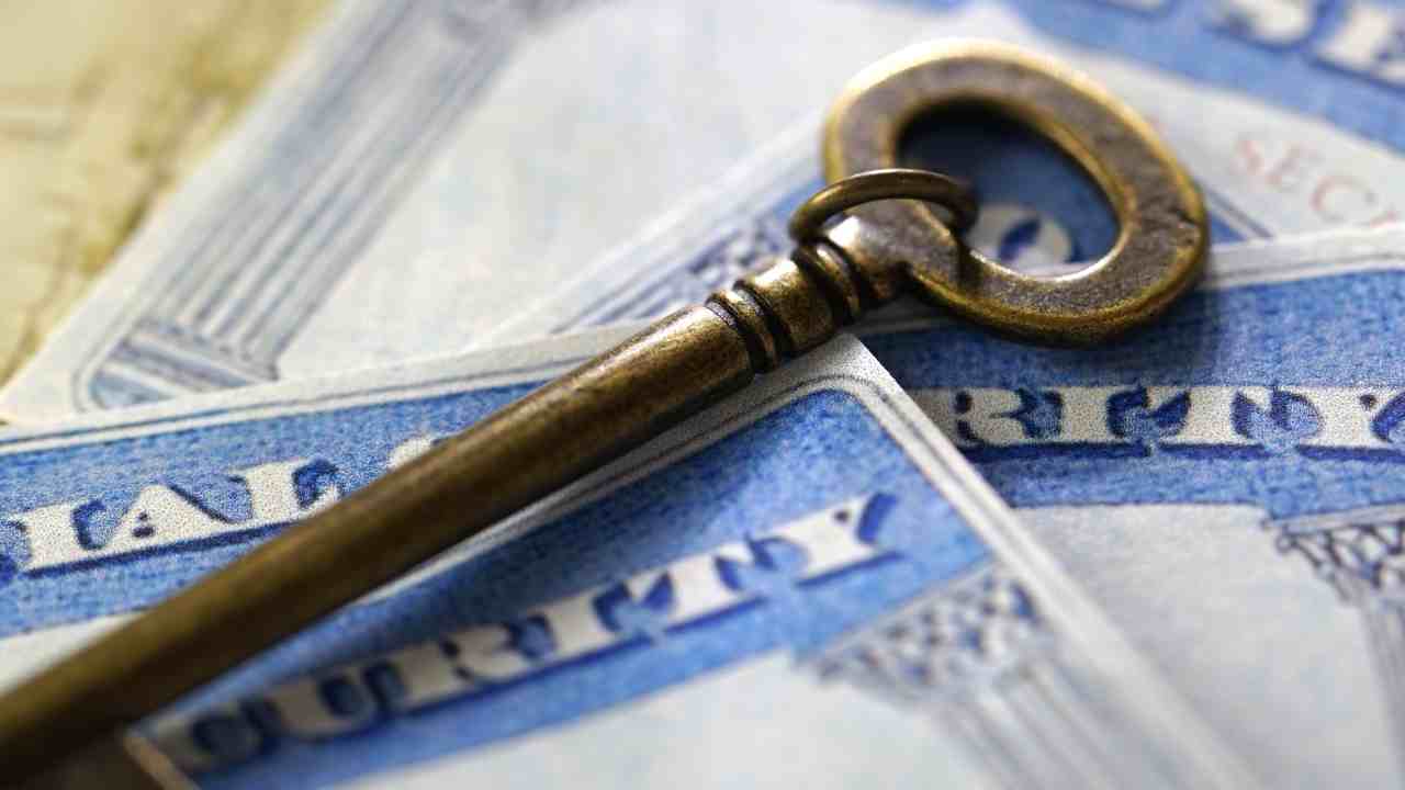 SSDI disability benefits payment dates in August