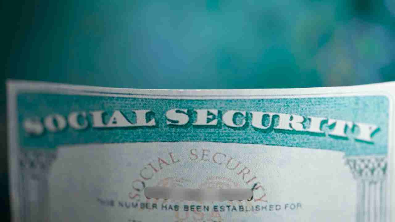 Some retirees need to wait to get Social Security until August