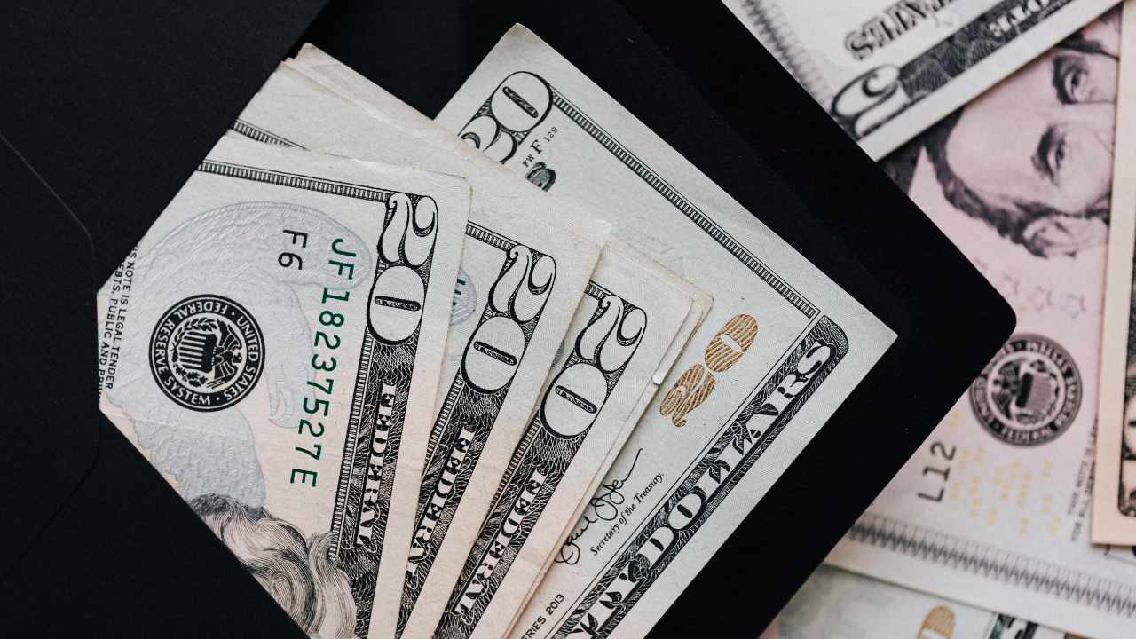 The American Worker Rebate Act could deliver stimulus checks to American taxpayers