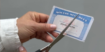 Retirees Born Between the 1st and 20th Will Not Receive the Next Social Security Payment Until September