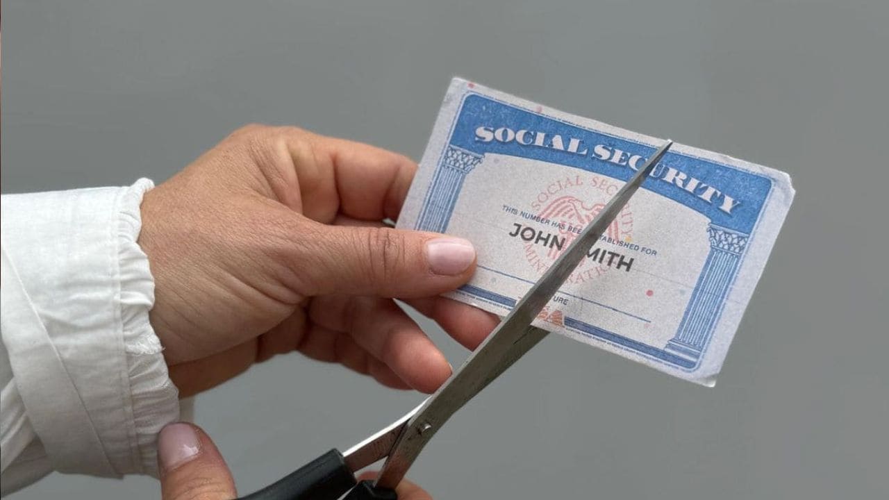 Retirees Born Between the 1st and 20th Will Not Receive the Next Social Security Payment Until September