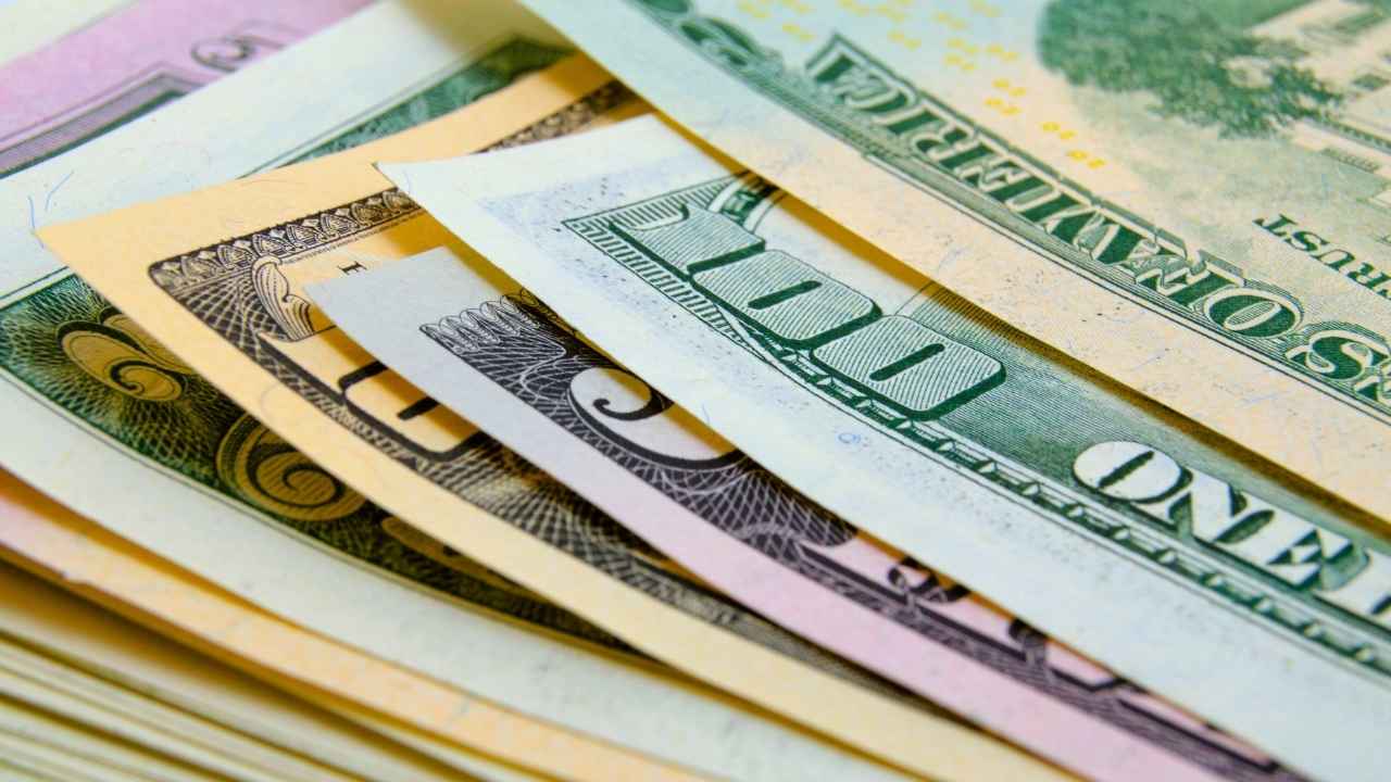 IRS $1,390 Stimulus Checks in 2025: Fact or Fake News?