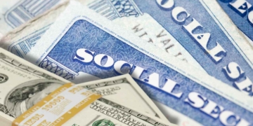 The maximum possible retirement depends on the age you start claiming benefits