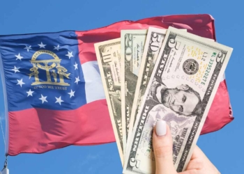 Georgia refund amounts: $250 or $500 for eligible ones
