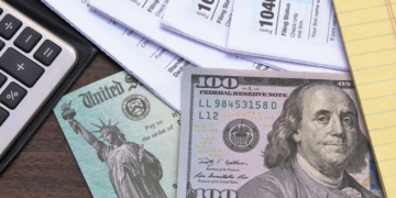 No More Paper Checks: IRS Move Could Put Your Tax Refund at Risk