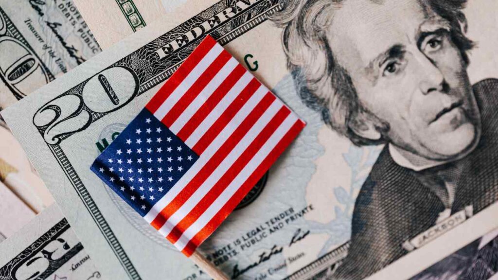 Eligible Americans are inline to get a $1,702 stimulus checks from Alaska