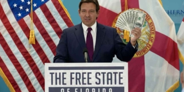 Florida Property Tax Rebate Program Advances As Legislative Proposal