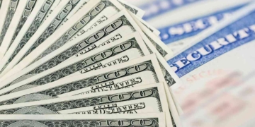 Early Holiday Cheer: SSI Payments Surge Before Other Social Security Recipients