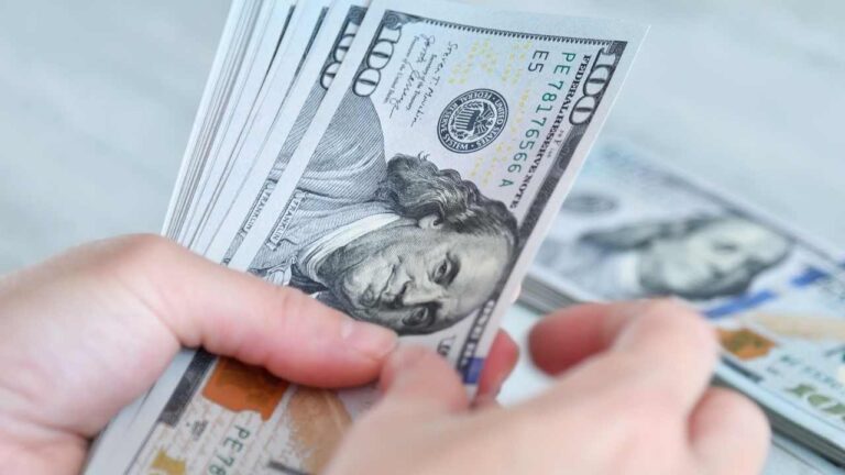 Cash In on EITC 2025: Claim Up to $8K Without a Penny Owed