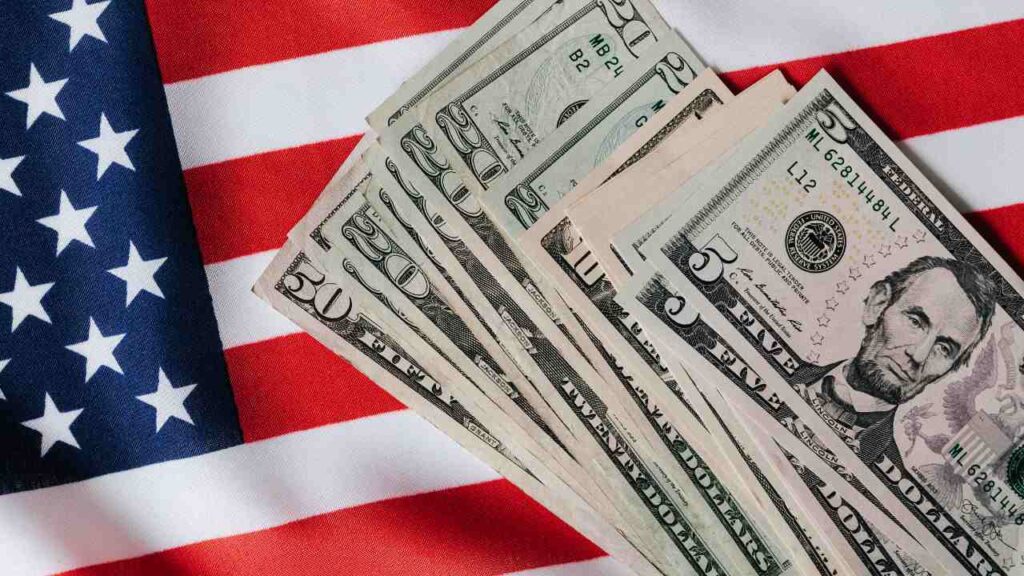 Trump's new stimulus checks: Who's eligible?