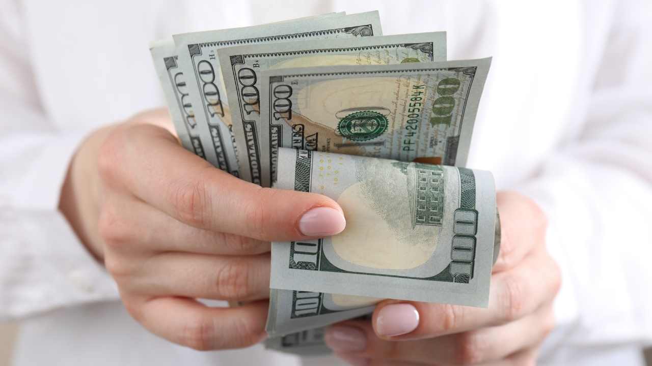 America First: What Do We Know So Far About the Proposed ”Tariffs” Stimulus Checks Proposed stimulus checks: are they real?