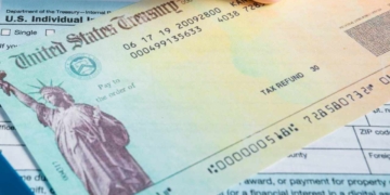 $1702 stimulus payment: truth or myth