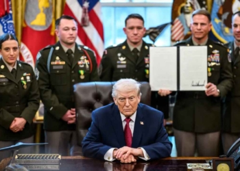 Trump Just Authorized $1,776 Stimulus Checks for the Military: Here’s Who Qualifies $2.5B for Troops: The Surprising Truth Behind Trump's 1776 Stimulus Checks