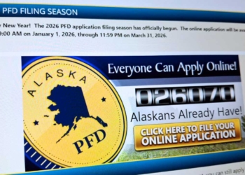 A Stimulus Check That Sent $1,000 to 600,000 Americans Is Coming Back: Applications Are Opening Alaska's Unique Money Ritual Begins January 1: The PFD Stimulus Checks