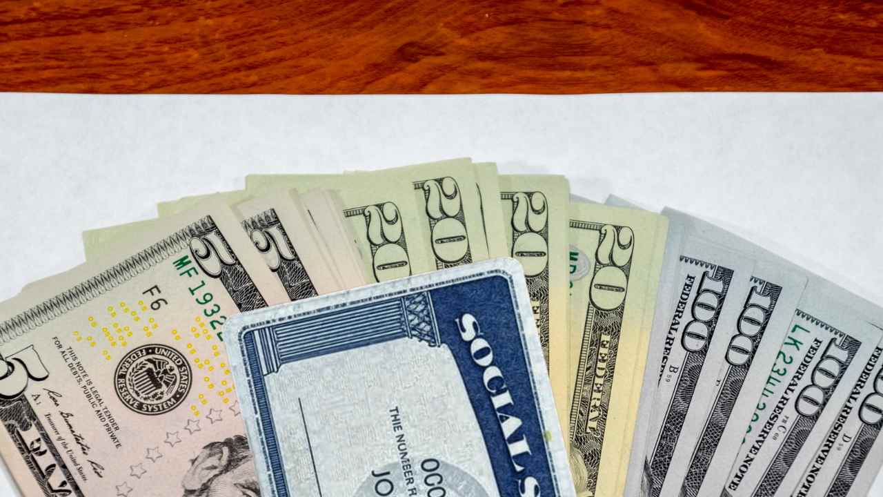 7.5 Million Americans Receivin SSI Will See Changes in their Payment Schedule This Month SSI's Unusual January-February Payment Rollercoaster