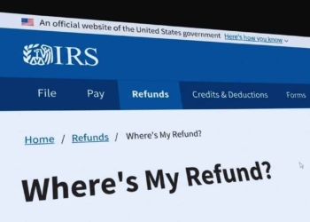 CP53E notice: you have 30 days before your tax refund is delayed by 6 weeks