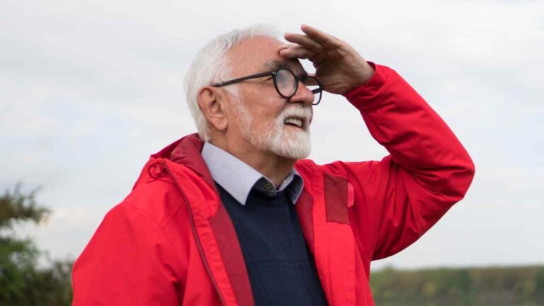 Retiring later can have impacts in your savings