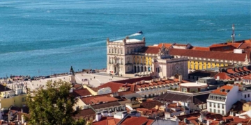 The Coastal Region Where American Retirees Are Finding What the U.S. Can't Offer