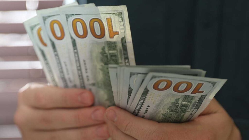 Americans Are Getting Bigger Refunds in 2026