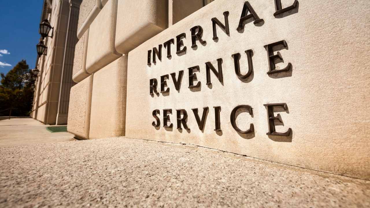 What's the average tax refund?