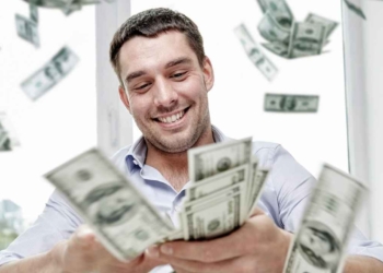 The IRS average refund jumped over 10% this tax season