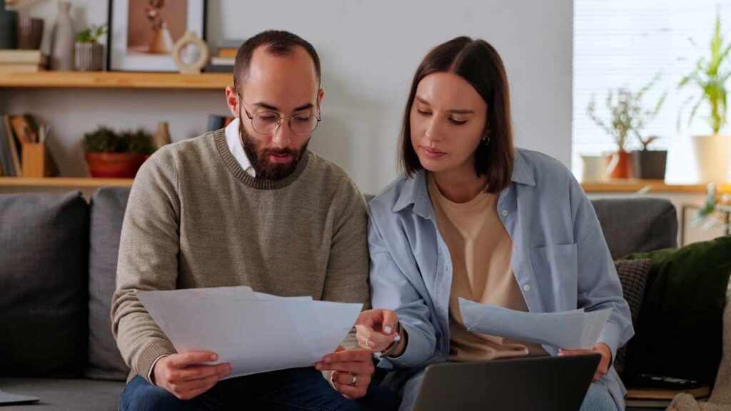 Millions of workers will reach retirement age with almost nothing saved: the government solved it