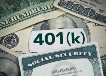 401(k) and Social Security: How to Optimize Your Retirement Savings Combining Them How to use your 401(k) to get more from Social Security retirement every single month