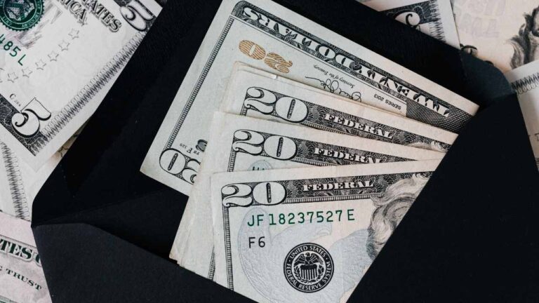 How Much Money Do You Actually Lose by Claiming Retirement at 62?