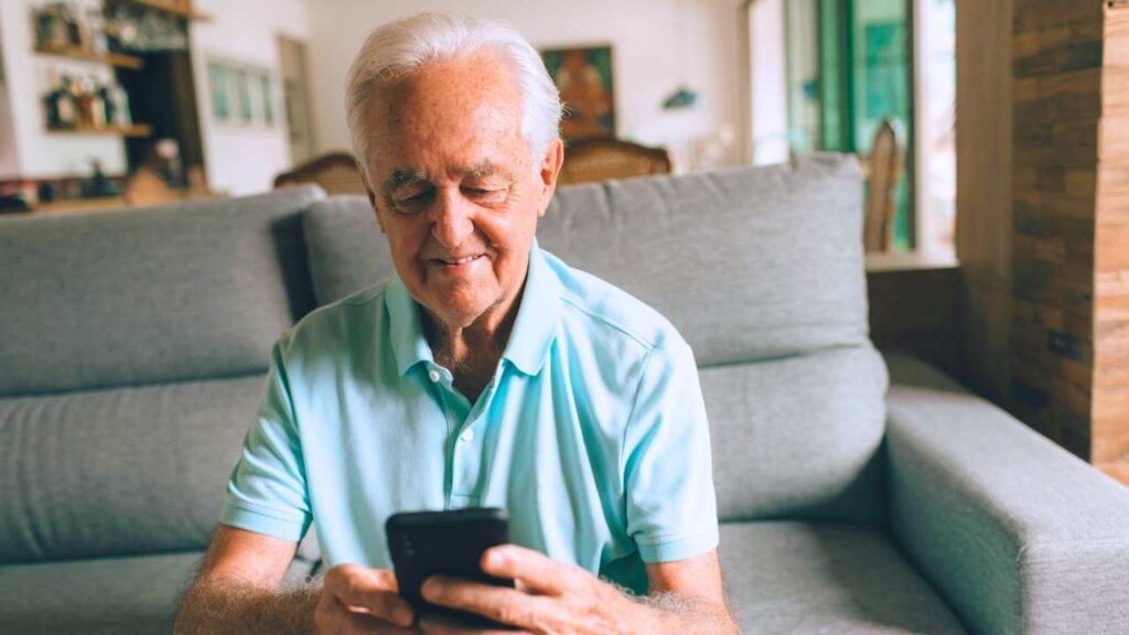 The system rewards two things if you're aiming to the top retirement benefit