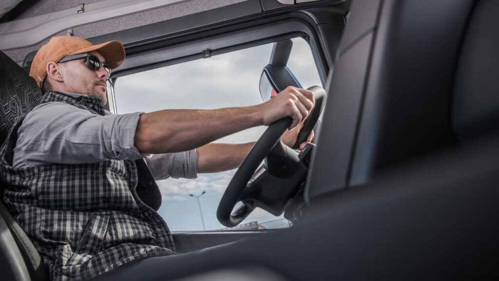 Oregon Shuts Down CDL Program for Asylum Seekers and DACA