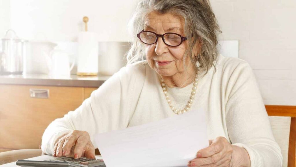 Is the Federal Government Actually Weighing a Higher Retirement Age?